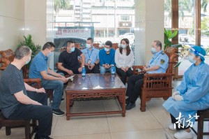 【上海警方通报两起违反防疫规定的典型案例／上海举报防疫不力】